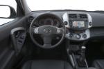 Toyota RAV4 2005 года
